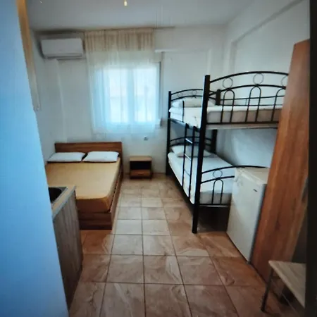 Mixail 1 Ayos Nikolaos